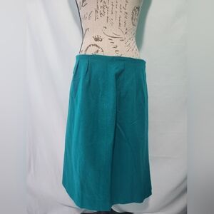 Vintage Pendleton Green 100% Wool Skirt. A-line. Pleated Size 16.